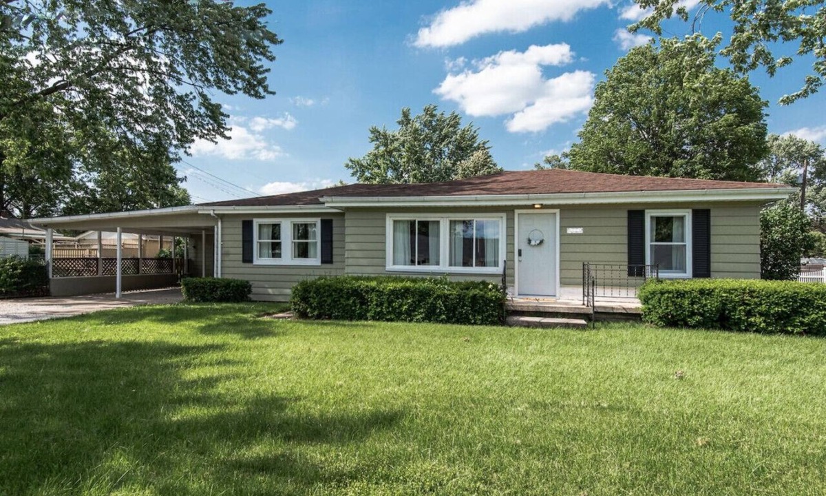 Terre Haute House | 2BD/1BA, Pets OK, Big Yard, AC, Renovated New Home