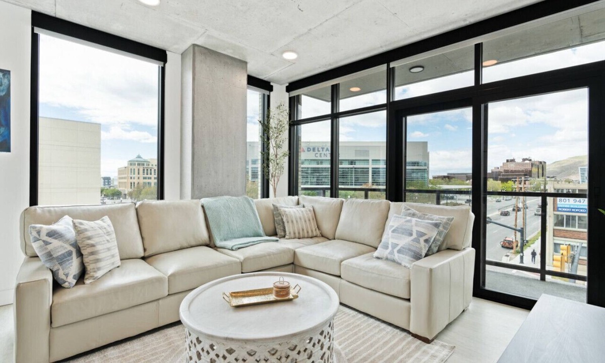 Rio Grande Apartment | 2bd/2ba Best style and location/Pool+spa/gym/pkg!