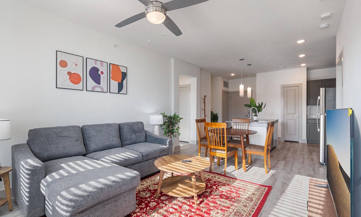 Stony Ridge North Apartment | 2BD/2BA Next to Airport 6400