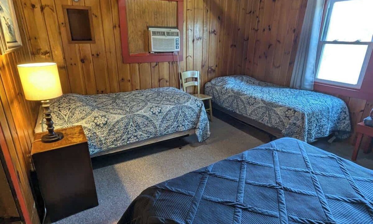 Park Rapids Cabin | 2BR 1BA Cabin #8 at Riverside Point Resort