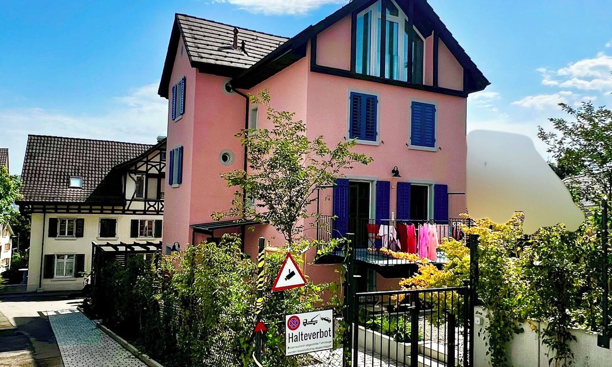 Horgen District Apartment | 2BR 4mins walk Thalwil Station Parking Historical