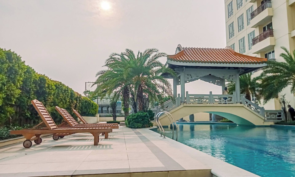 Chinatown Apartment | 2Br Apartment Near Jakarta Kota Station At Lucky Tower Residence