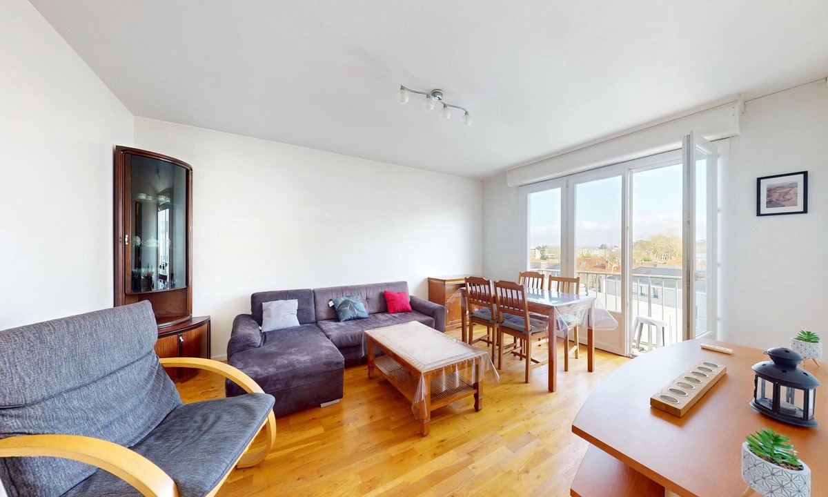 Perverie Apartment | 2BR flat with balcony 5 mn to Hippodrome de Nantes
