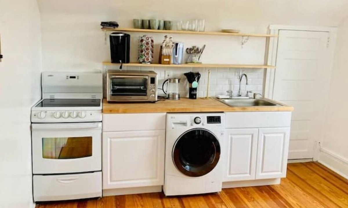 South Orange Apartment | 2BR in S. Orange.Walk 2 NY train