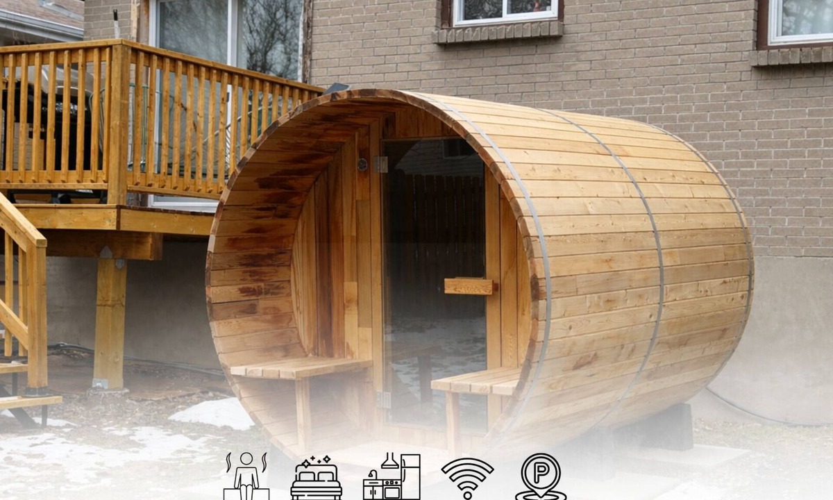 Belleville House | 2BR Retreat | Sauna, Fire Pit | BBQ + Quiet Stay