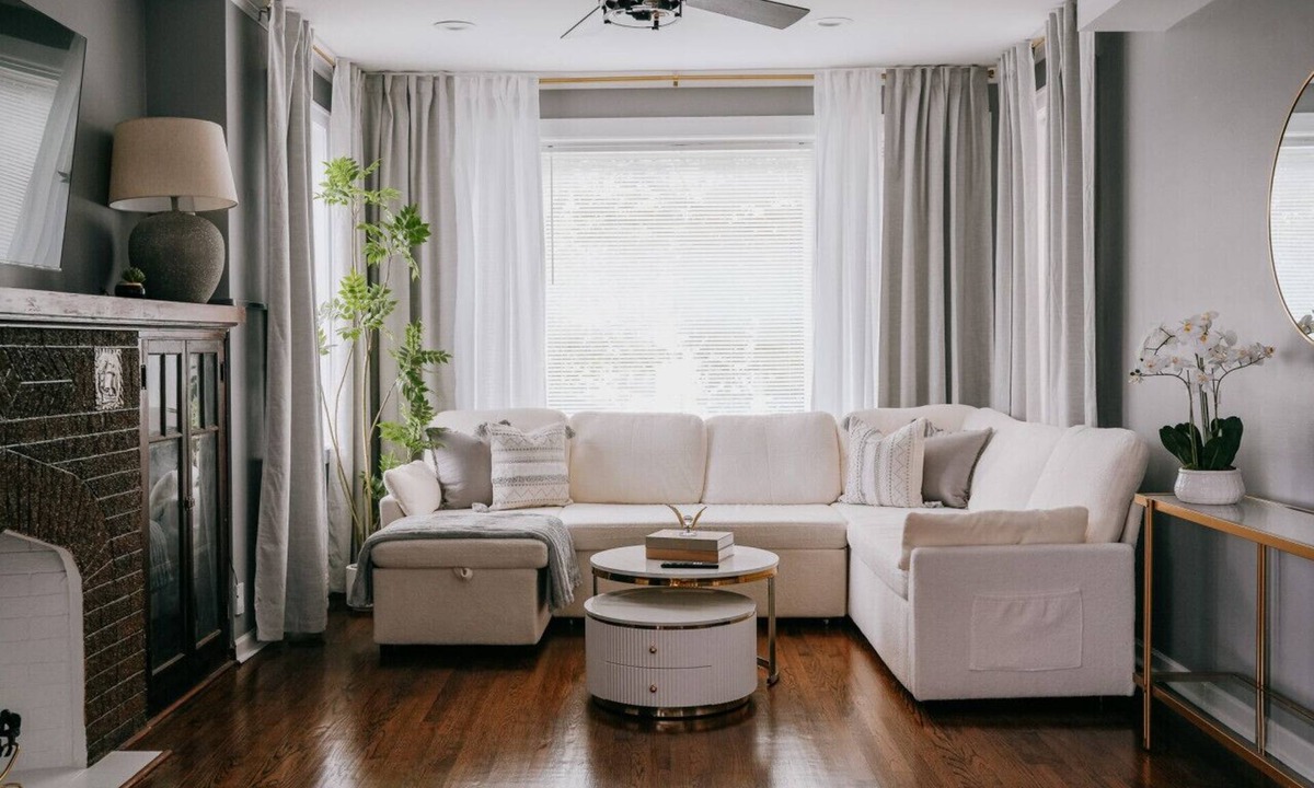Cragin Apartment | 2BR Sleeps 7 Coffee Station Backyard w/Grill