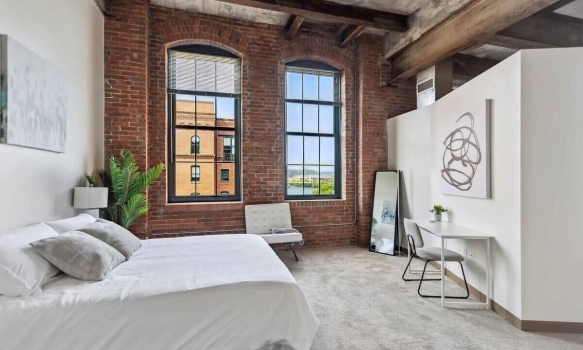 Strip District Apartment | 2BR Spacious Historic Loft With Pool