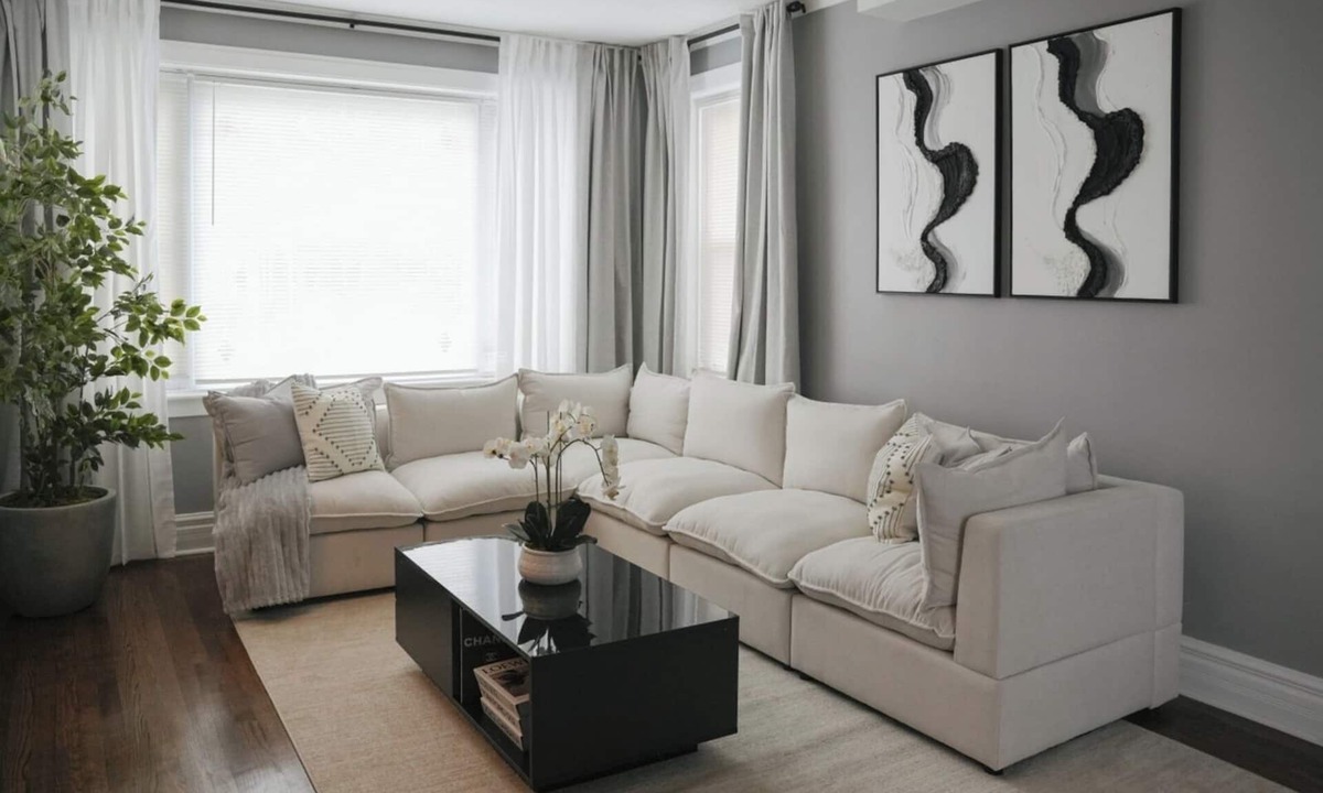 Belmont Cragin Apartment | 2BR w/Workspace - Coffee Bar - Near Transit
