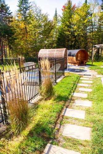 Pont-Rouge Villa | 2CH Relaxation Spa Sauna BBQ Wi-Fi