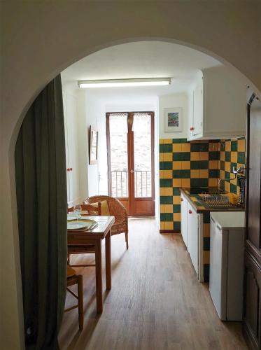 Collioure Apartment | 2FAN4 Studio Intra-murros proche plage