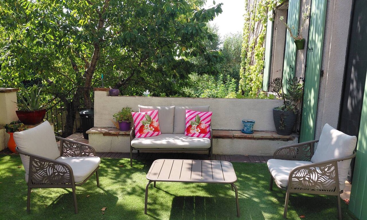 Millas Apartment | “2nd Floor – Écrin d’Oc” Room with Shared Terrace