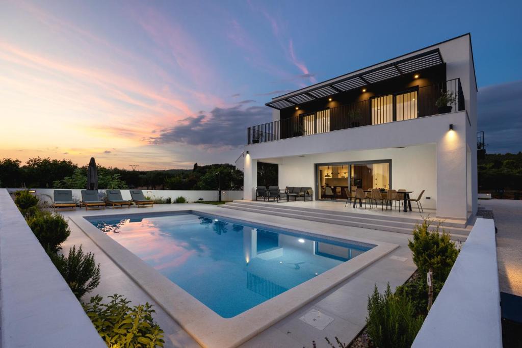 Sukosan Villa | 2Olives house