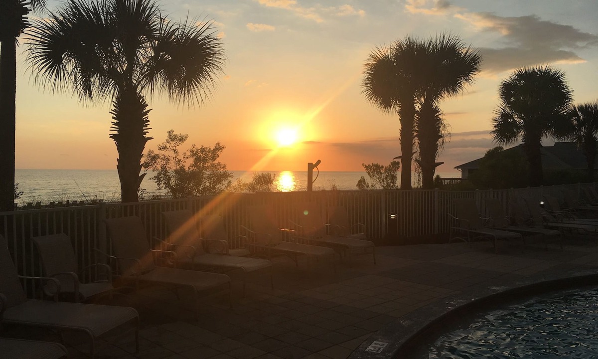 Thomas Drive Condo | 3,000 Sq. Ft 2nd Floor 4 Bed/Bath End Unit Ocean Side