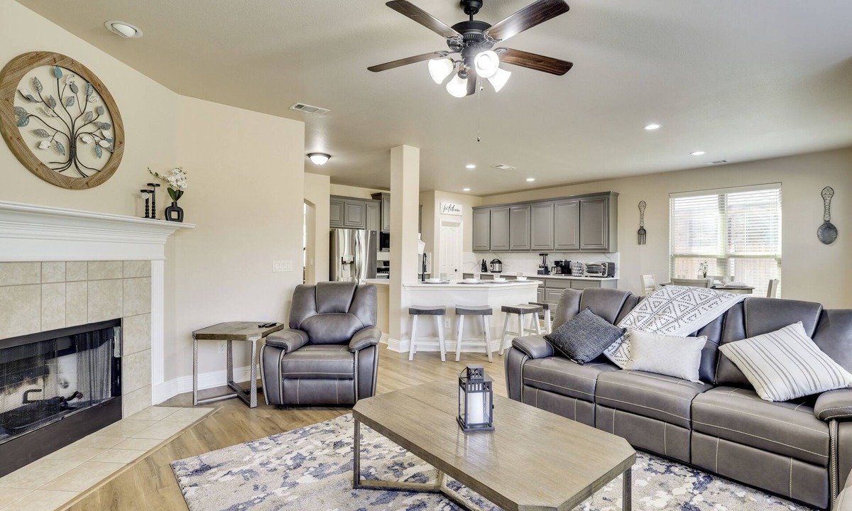 Anna House | 3,000-Sq-Ft Family Home in Anna w/Game Room!