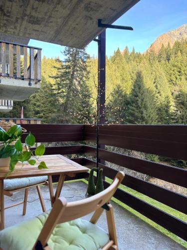 San Bernardino Apartment | 3,5 a San Bernardino con Terrazzo, Piscina, Sauna e Parcheggio in autorimessa!