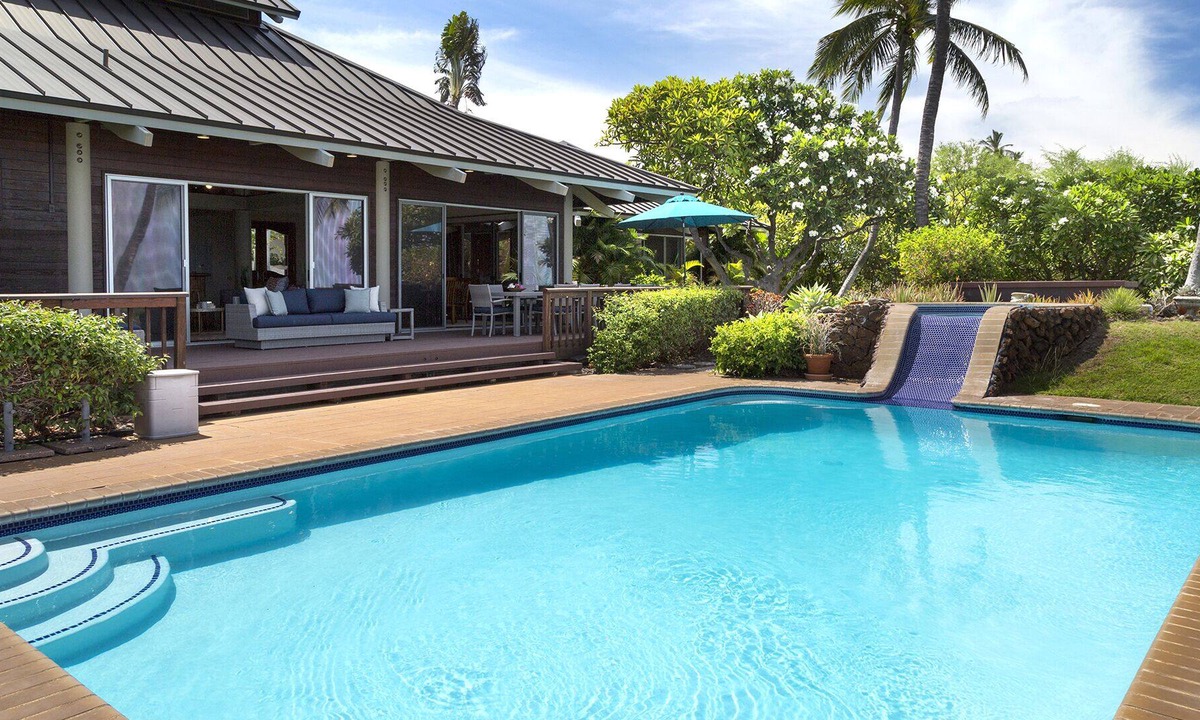 Kamuela House | 3 Acre Private Waimea home with Ocean Views & Pool