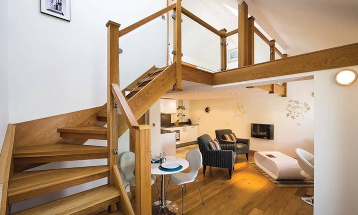 Didcot Apartment | 3 Ashbrook Mews Summa