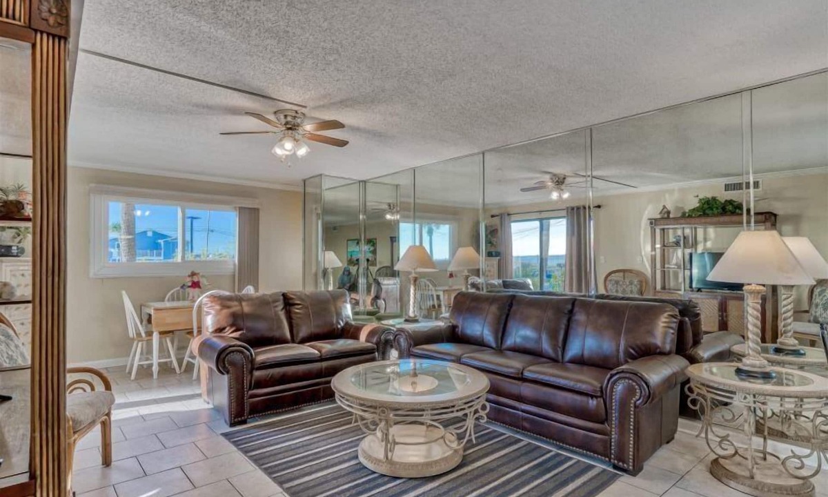 Biltmore Beach Condo | 3 Bd/Ba Standard Shoreline, Steps to Beach & Pool! Sleeps 8! First Floor Condo