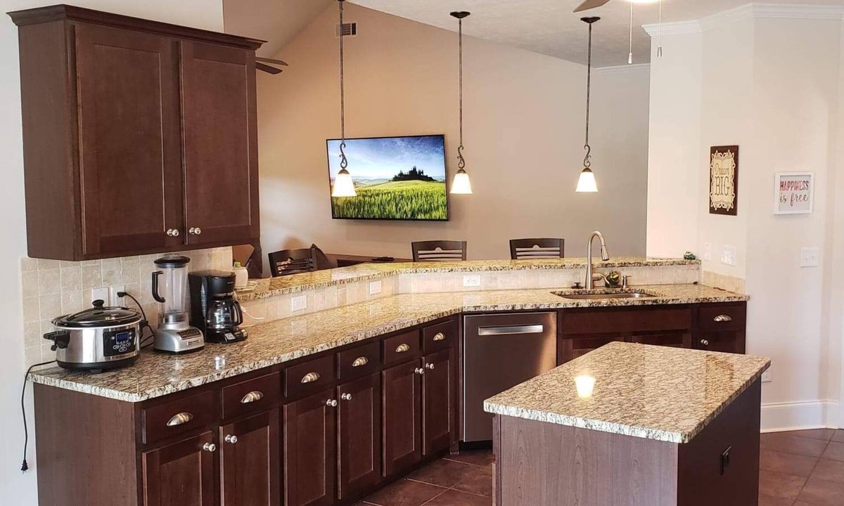 North Augusta House | 3 bed/2.5 baths, great neighborhood