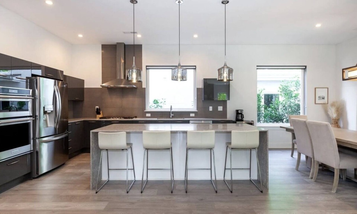 Laurinburg House | 3 bed 2 bath in Scotland