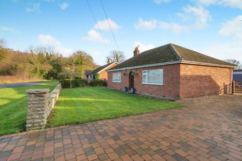 Alne House | 3 Bed in Alne oc-m34454