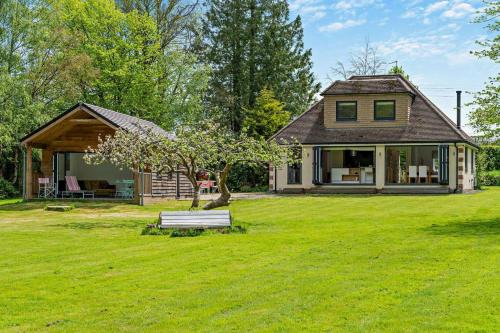 Biddenden House | 3 Bed in Biddenden oc-h28825