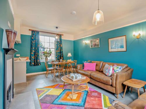 Dedham House | 3 Bed in Dedham 94016