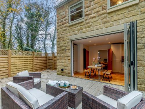 Harrogate House | 3 Bed in Harrogate 79596
