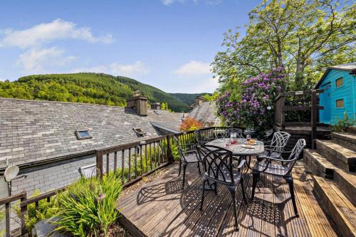 Machynlleth Apartment | 3 Bed in Machynlleth oc-bow43