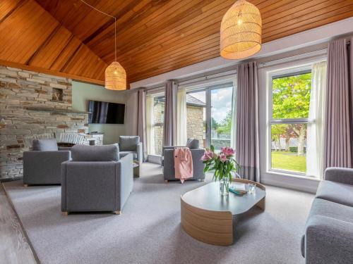 St Mellion House | 3 Bed in Saltash oc-87711