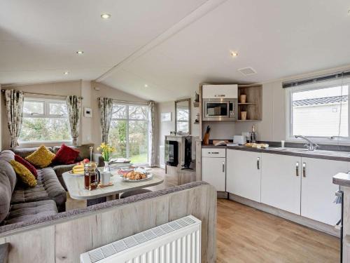 Rookley House | 3 Bed in Ventnor oc-94278