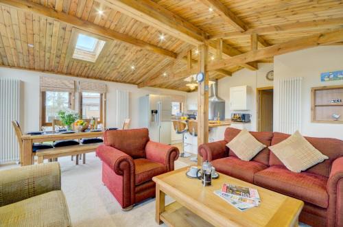 Runswick Bay House | 3 Bed in Whitby oc-wa057