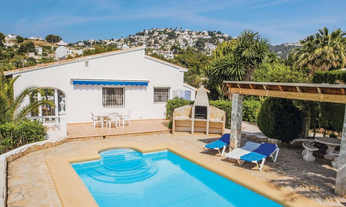 San Jaime Villa | 3 bed villa a short drive from downtown