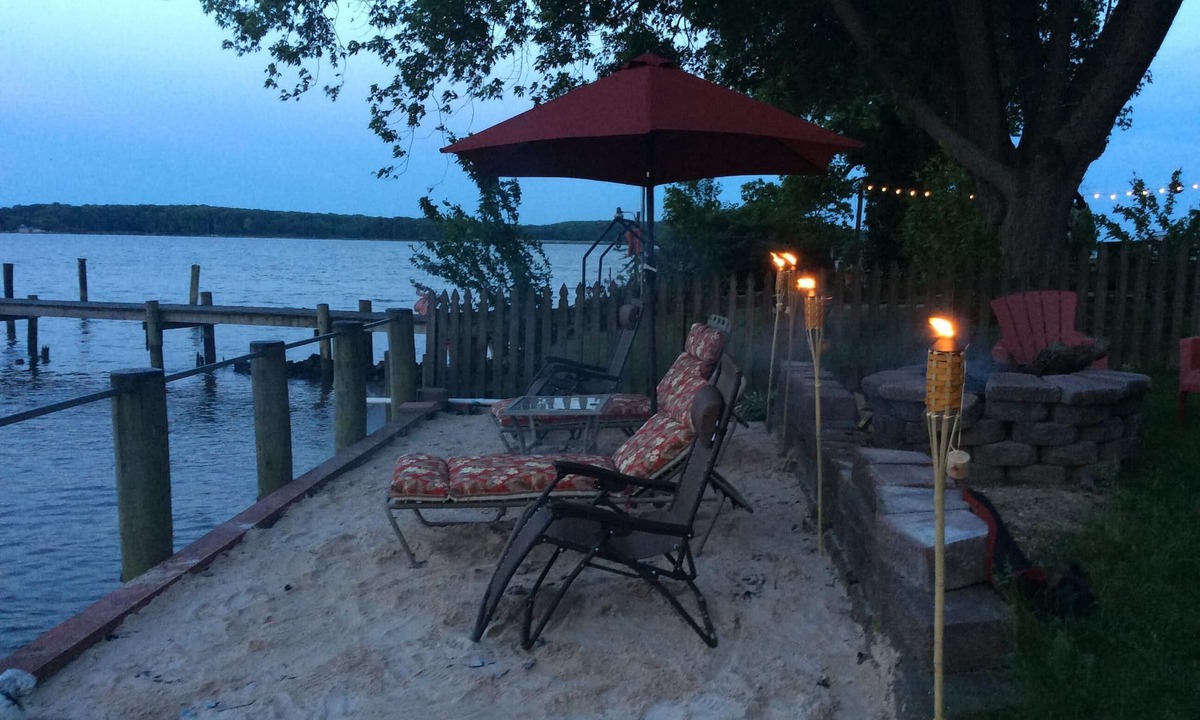 Dundalk House | 3 Bedroom 3.5 Bath Waterfront Home .