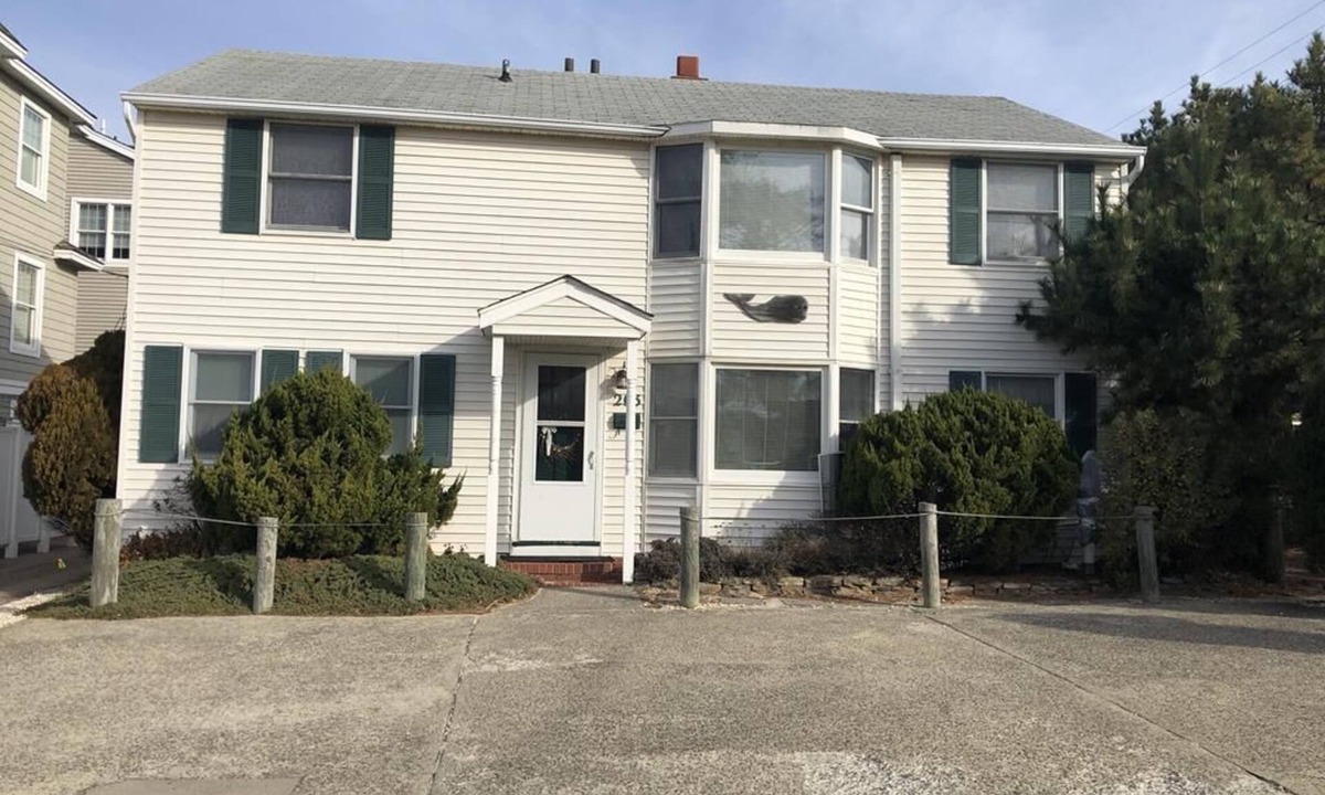 Beach Haven Gardens Apartment | 3 bedroom accommodation in Beach Haven Gardens