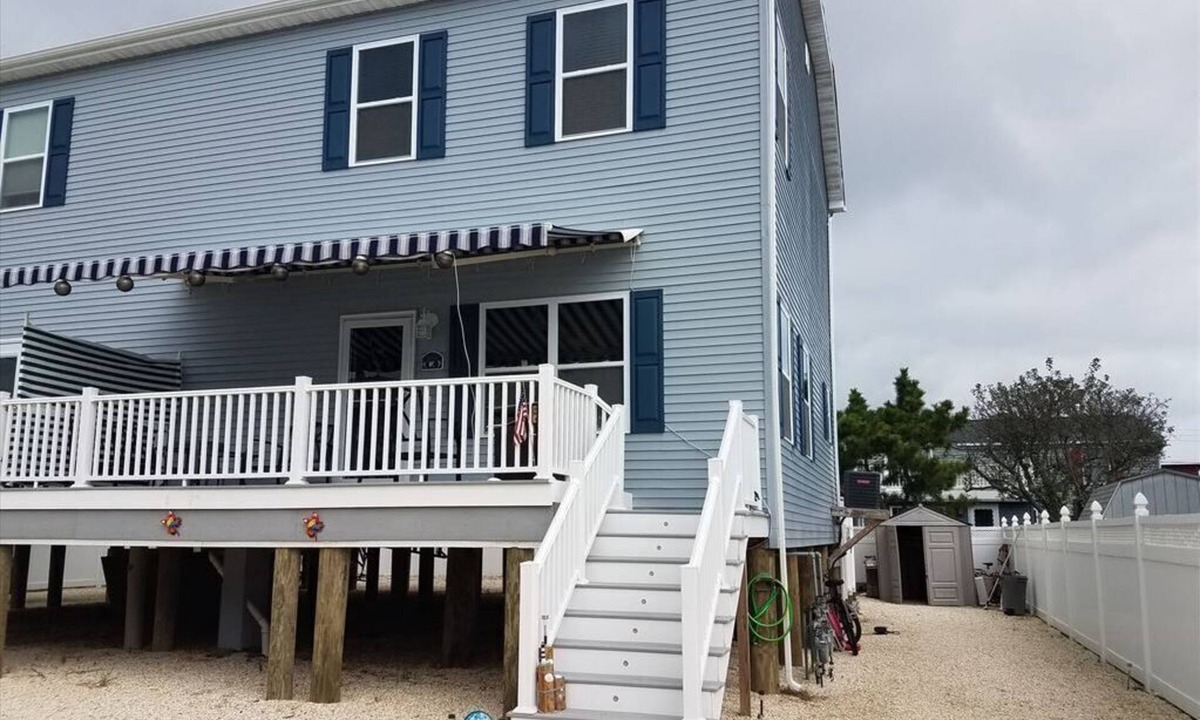 Beach Haven Terrace Condo | 3 bedroom accommodation in Beach Haven Terrace