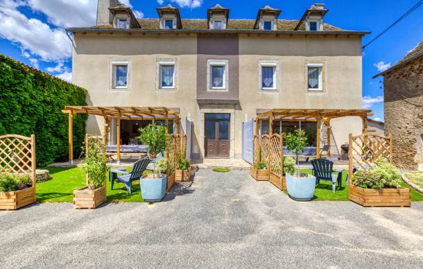 Baraqueville House | 3 bedroom accommodation in Baraqueville