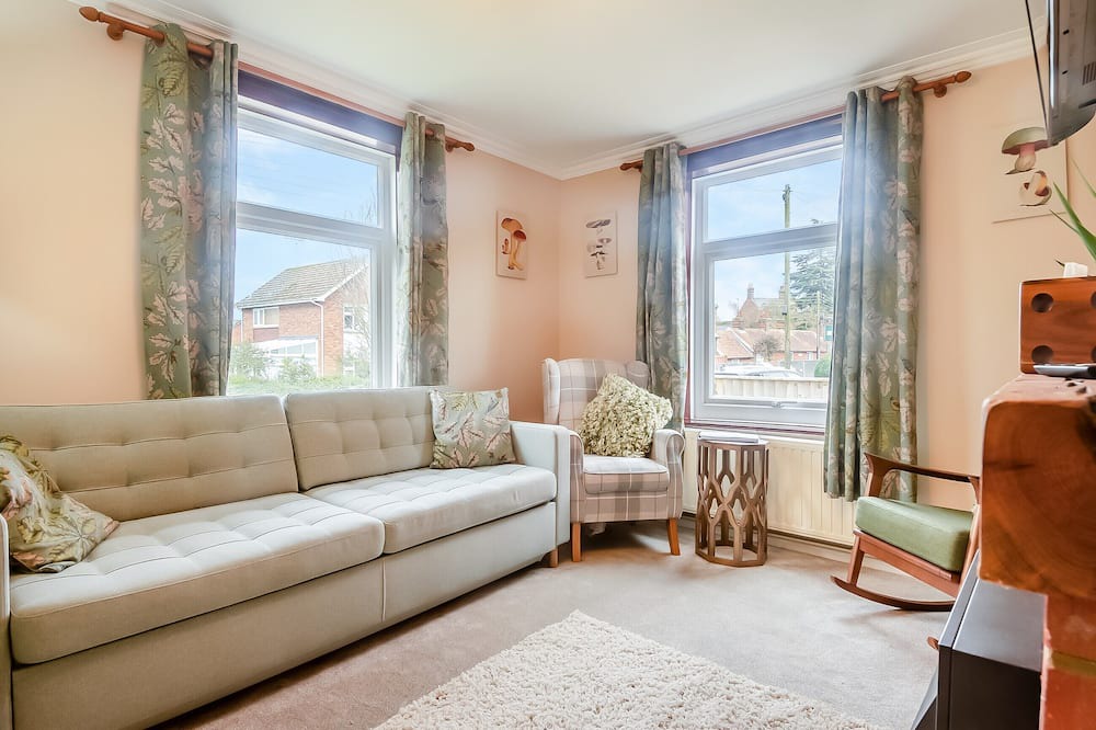 Chelmondiston Cottage | 3 bedroom accommodation in Chelmondiston