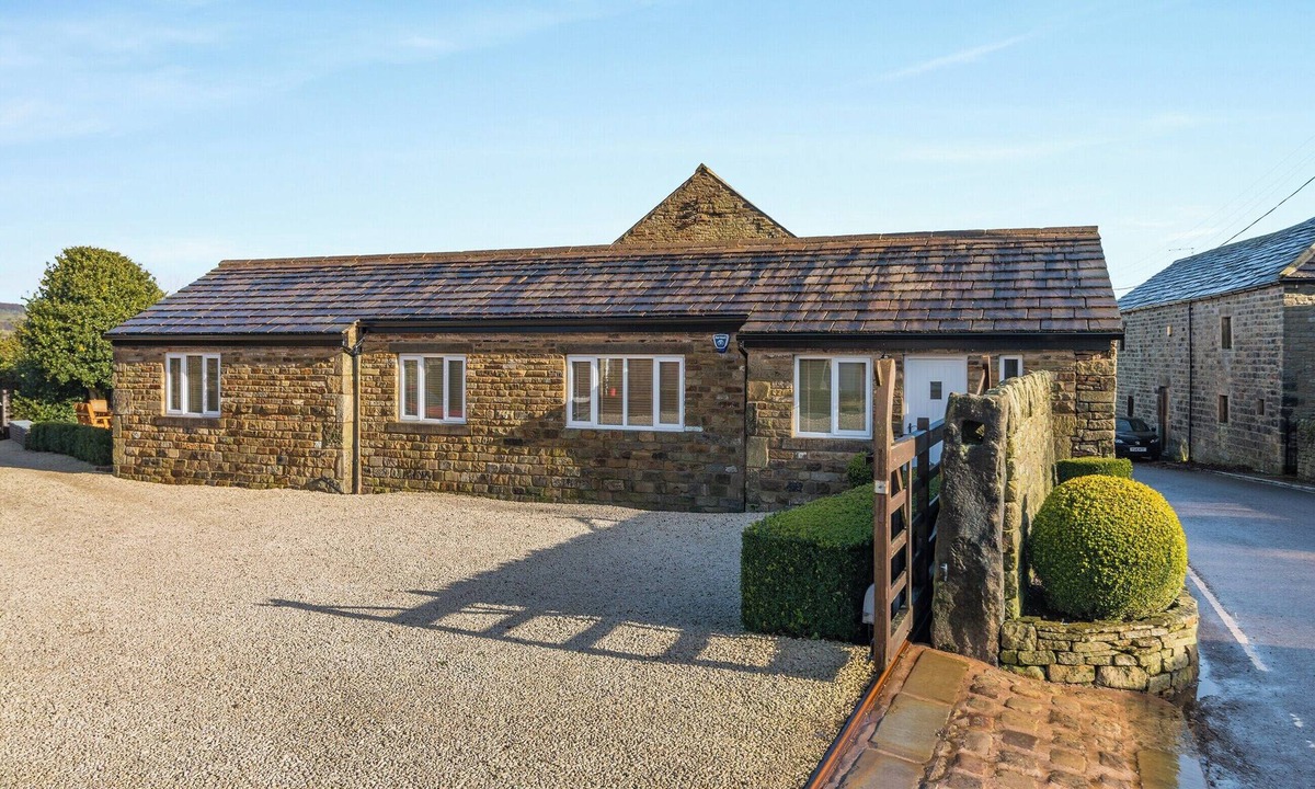 Langsett Cottage | 3 bedroom accommodation in Upper Midhope