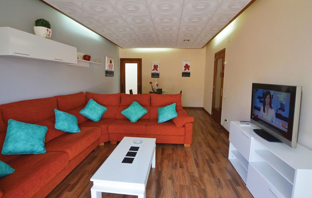Pineda de Mar House | 3 bedroom accommodation in Pineda de Mar