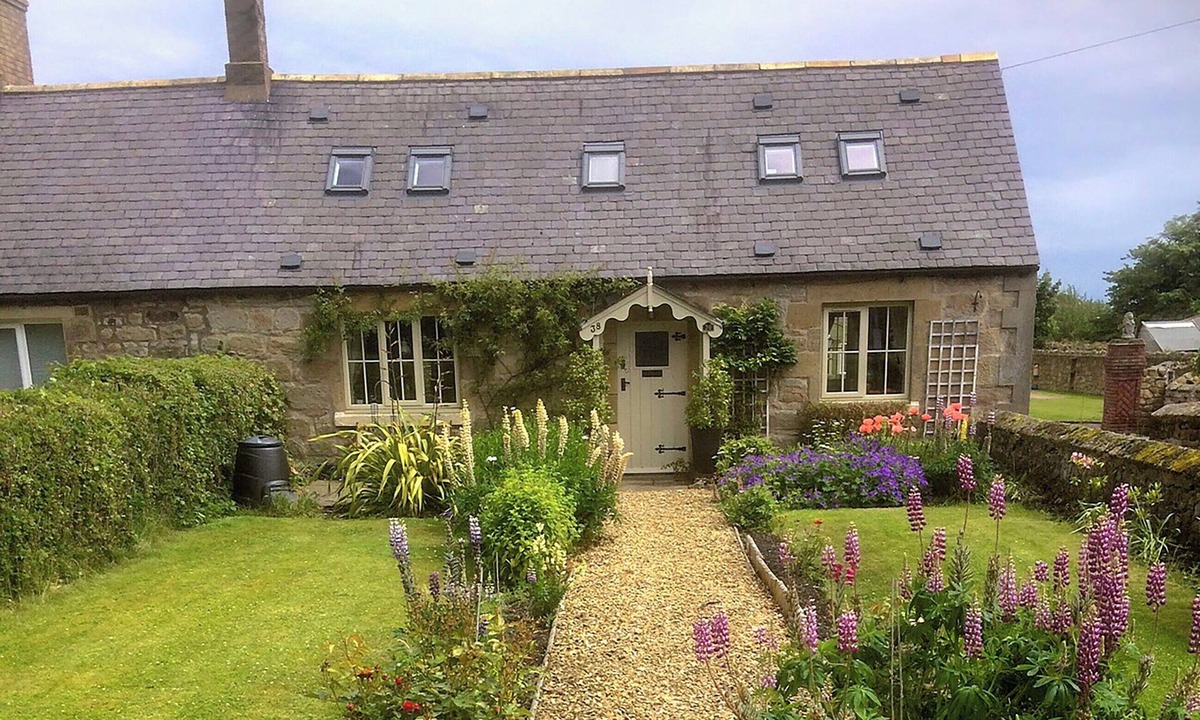 Longhoughton Cottage | 3 bedroom accommodation in Longhoughton