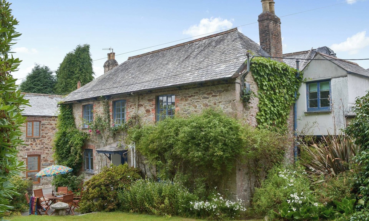 Lostwithiel Cottage | 3 bedroom accommodation in Lostwithiel