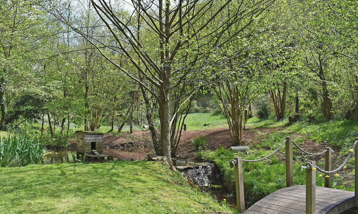 Lydney Cottage | 3 bedroom accommodation in near Lydney