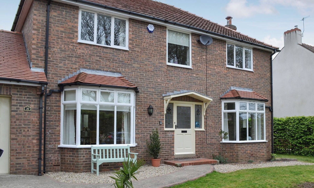 Scarborough Cottage | 3 bedroom accommodation in Scarborough