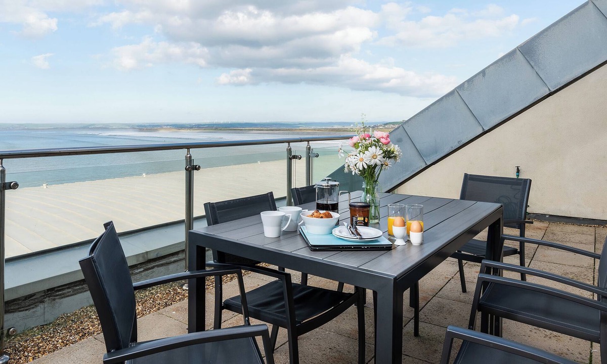 Westleigh Apartment | 3 bedroom accommodation in Westward Ho!