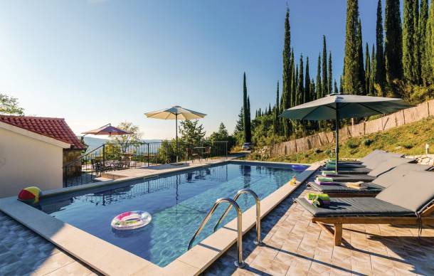 Vodovađa House | 3 bedroom accommodation in Dubravka