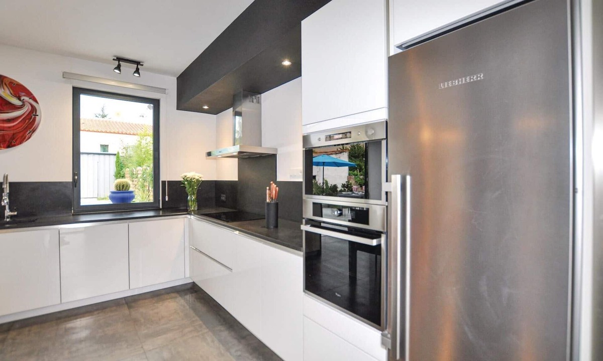 Marquixanes House | 3 bedroom accommodation in Marquixanes