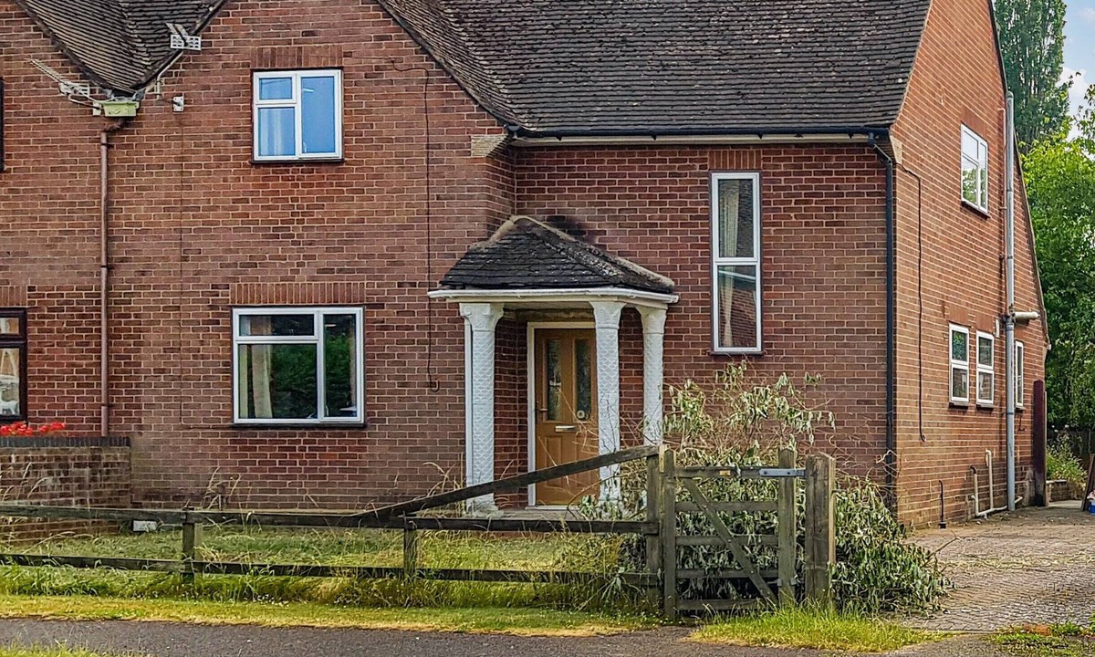 Chilbolton Cottage | 3 bedroom accommodation in Chilbolton