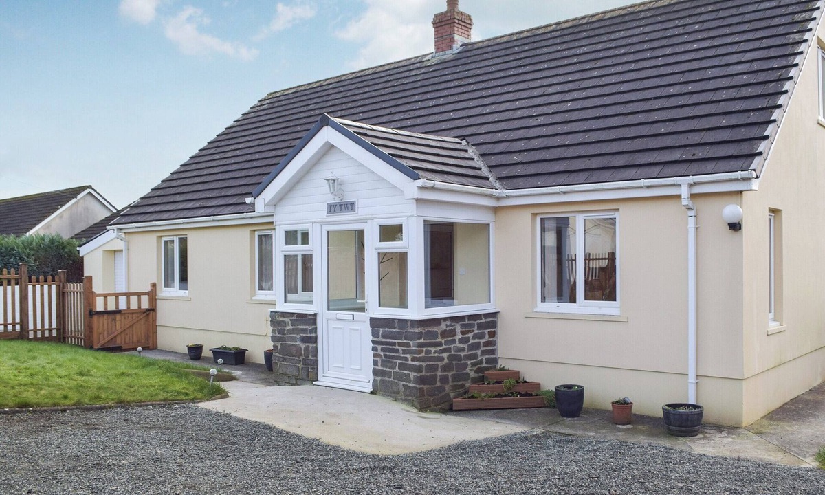 Clynderwen Cottage | 3 bedroom accommodation in Clynderwen
