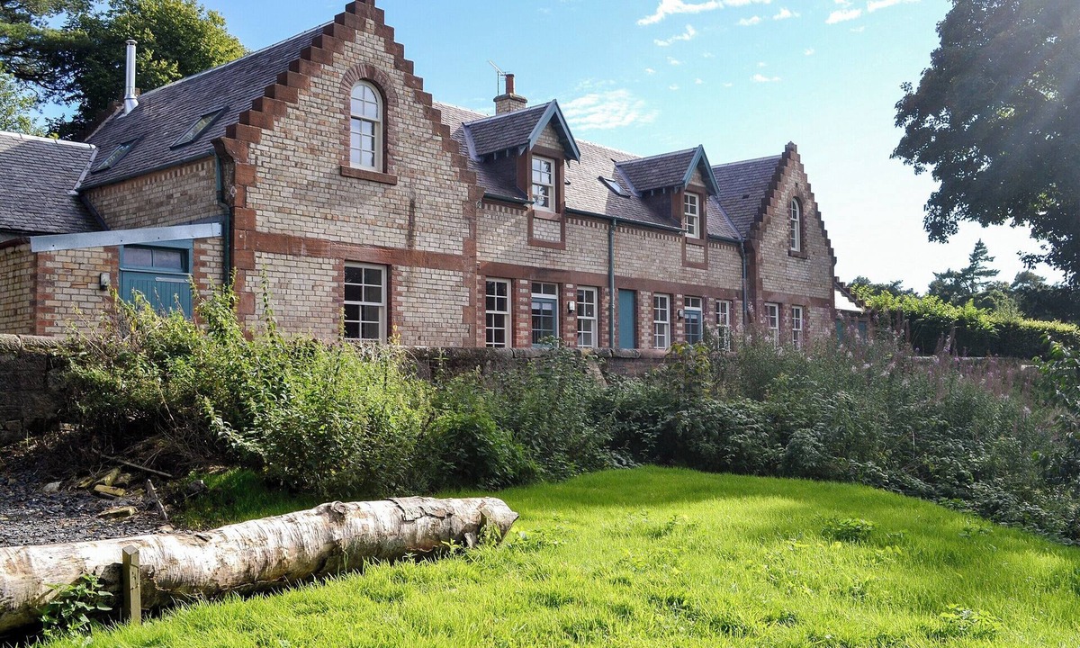 Kirkmichael Cottage | 3 bedroom accommodation in Alloway, near Ayr